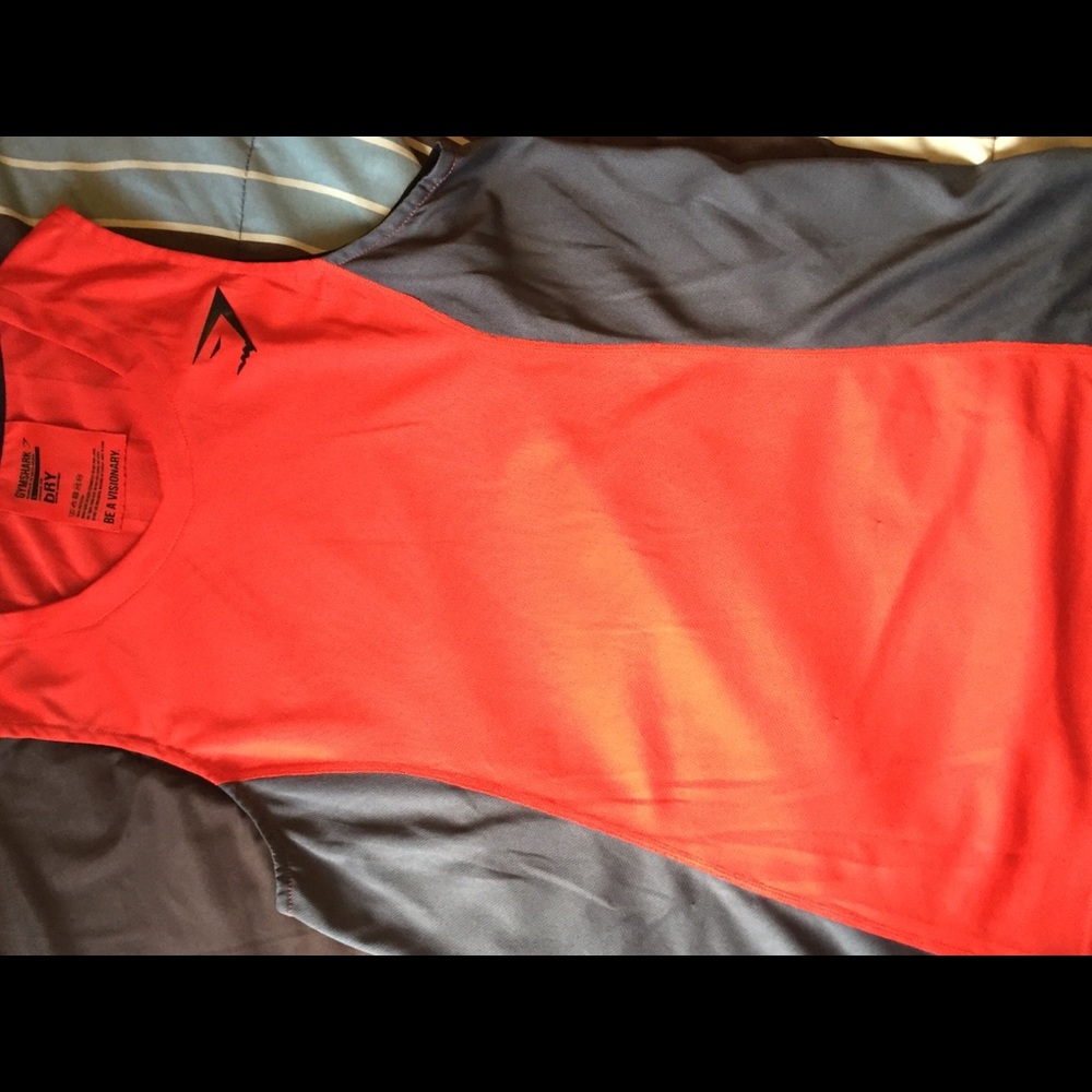 Gymshark Court tank red/grey large